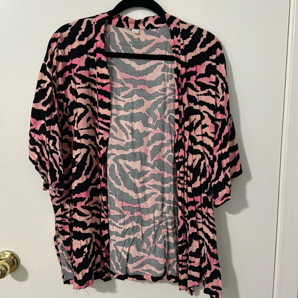 Pink tiger cardigan one size